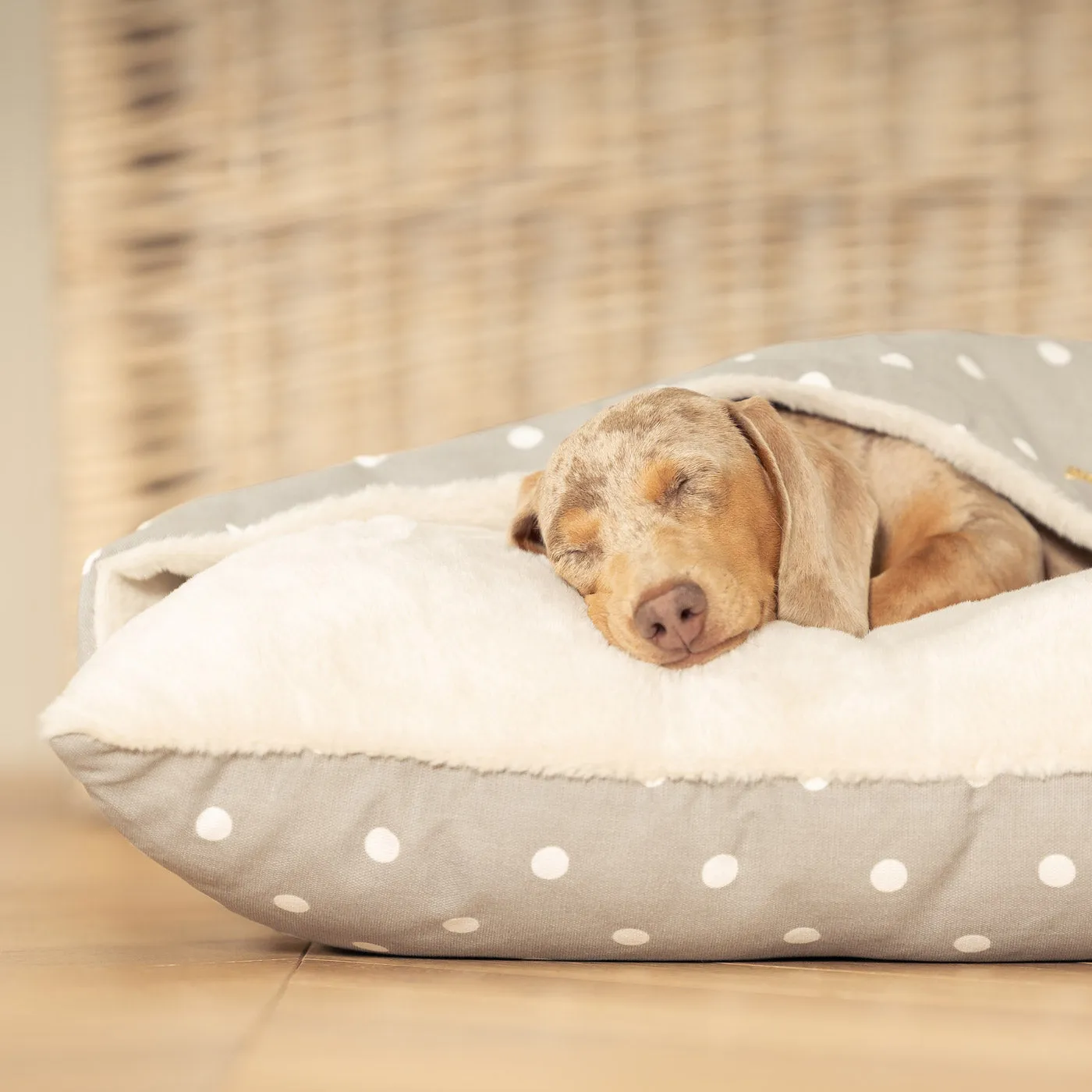 Sleepy Burrows Bed in Grey Spot by Lords & Labradors