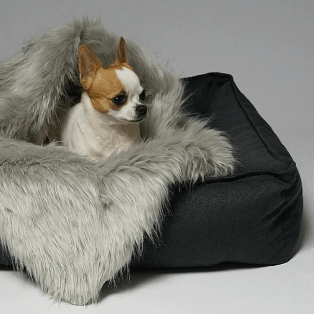 TÖVE Luxury High Side Dog Bed by Labbvenn in Anthracite